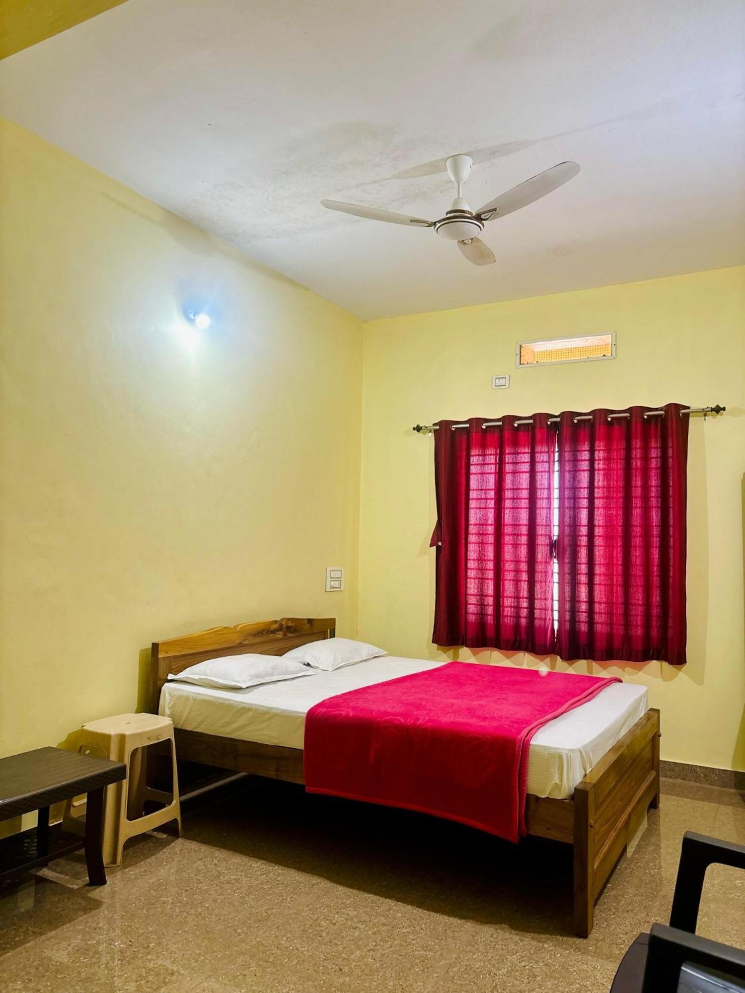 Mungaru Homestay, Talaguppa Сагар Экстерьер фото